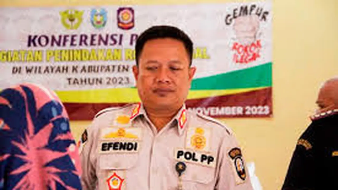 Kasatpol PP Situbondo, Sopan EFendi (Istimewa)