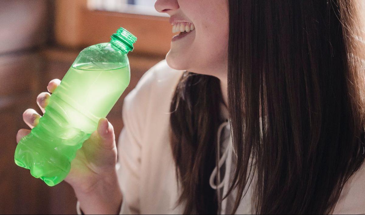10.&nbsp;Minuman Elektrolit: Rehidrasi Setelah Aktivitas Fisik