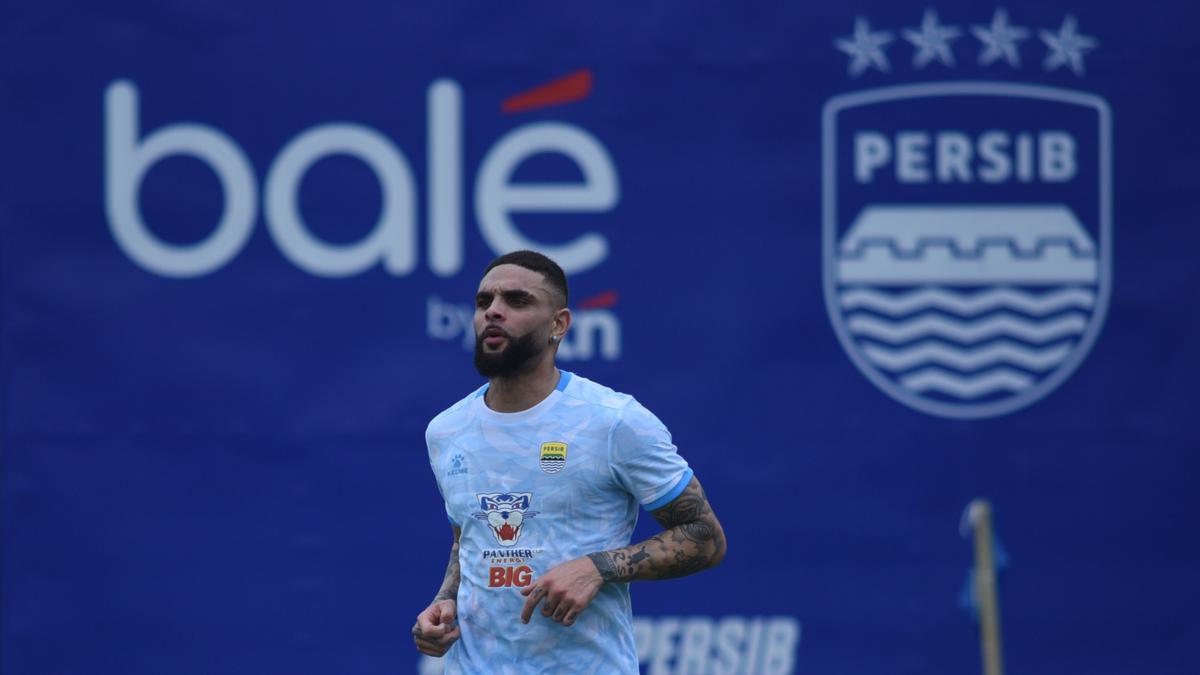 Rangkuman Transfer Januari Persib Bandung: Siap Mempertahankan Gelar Juara di BRI Super League 2025/2026