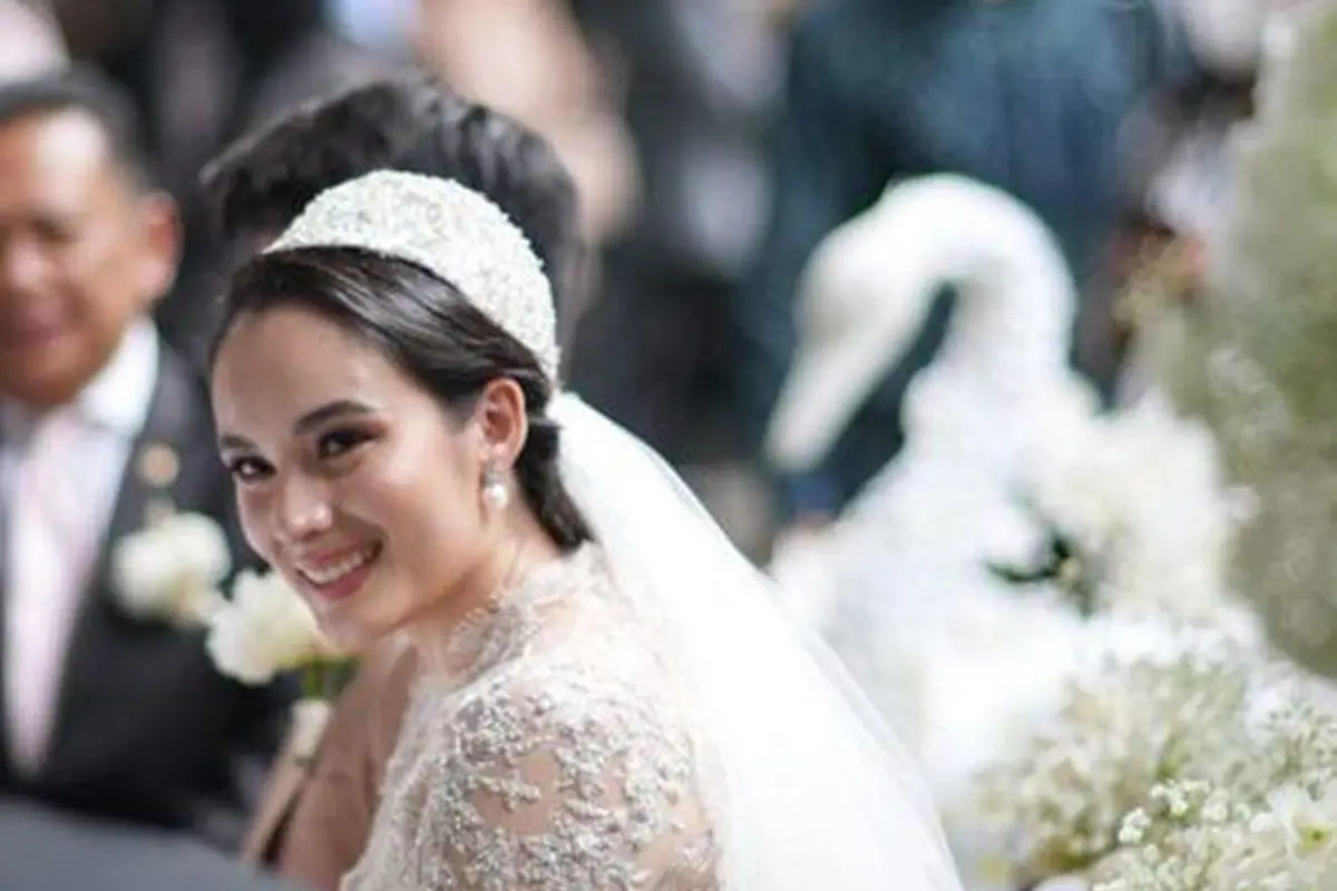 Potret Detail Makeup Chelsea Islan dari Lamaran hingga Menikah, Tuai Pujian