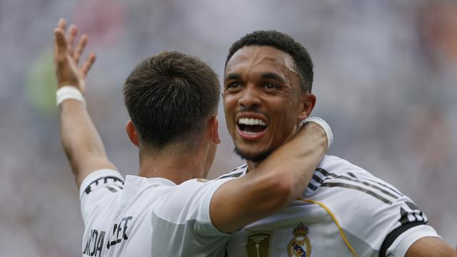 Selebrasi Trent Alexander-Arnold bersama Arda Guler di laga Real Madrid vs Pachuca di Piala Dunia Antarklub 2025, Senin (23/06/2025). (AP Photo/Nell Redmond)