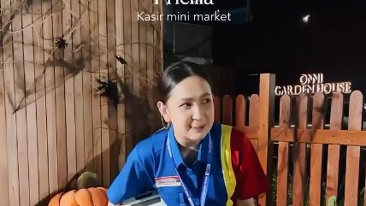 Rayakan Halloween, 7 Potret Agatha Pricilla Jadi Mbak-Mbak Mini Market - Sivia Azizah Jadi Daging Halal