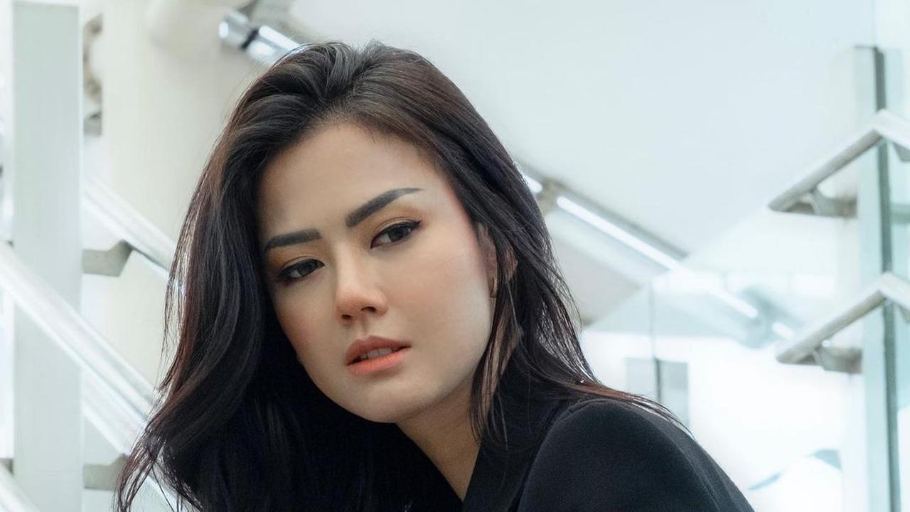 6 Potret Nita Gunawan, Seleb yang Tengah Jadi Sorotan