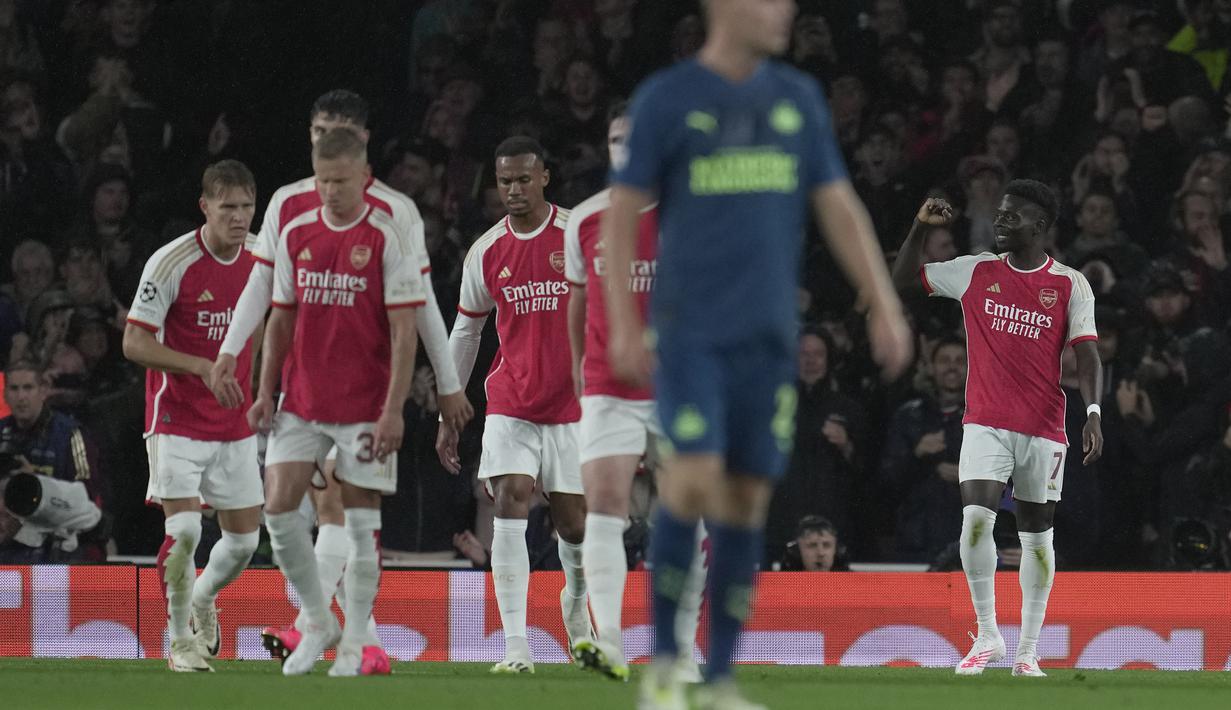 Liga Champions 2023/2024 telah dimulai serentak pada 19 dan 20 September 2023. Laga yang menjadi matchday pertama bagi 32 kontestan tersebut telah melahirkan 5 pemain debutan di Liga Champions yang langsung mencetak gol bagi tim yang dibelanya. Siapa saja kelima pemain tersebut? Berikut daftar lengkapnya. (AP Photo/Kin Cheung)