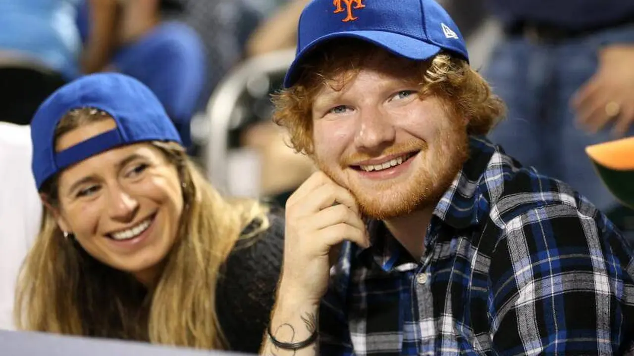 [Bintang] Ed Sheeran