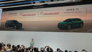 Harga Zeekr 009 dan Zeekr 7X resmi dirilis pada ajang IIMS 2026. (Liputan6.com/Zaidan Fakhir)