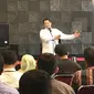 Direktur Utama  Perum Bulog Budi Waseso melakukan press conference mengenai disposal stok, Selasa (3/12/2019). (Yayu/Merdeka.com)