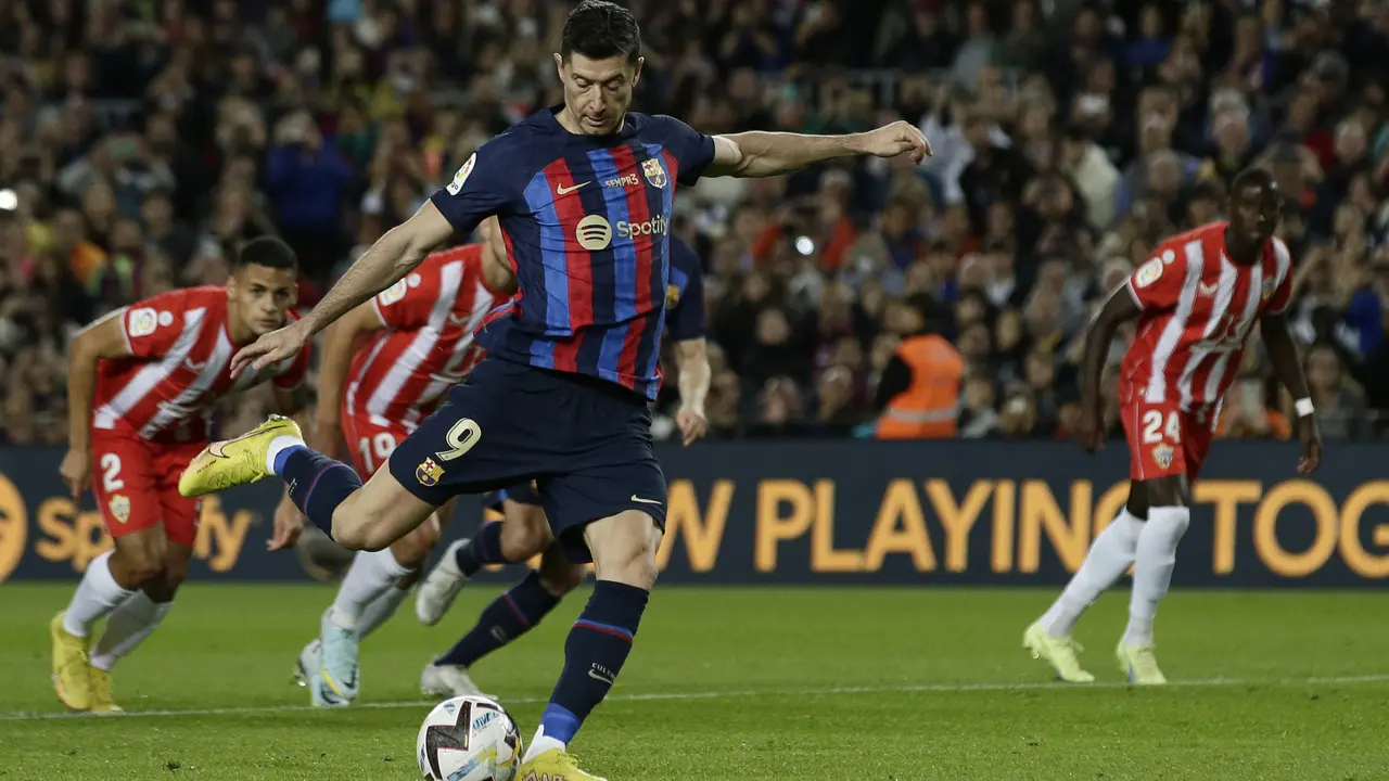 Taklukkan Almeria, Barcelona Naik ke Puncak Klasemen Liga Spanyol