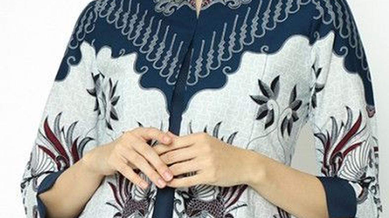3. Hadinata Batik Wanita Blouse Marion Mathew<br>
