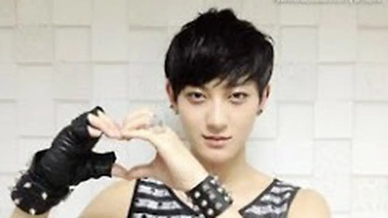 Tao Berharap Bisa Bersama Personel EXO yang Tersisa Selamanya