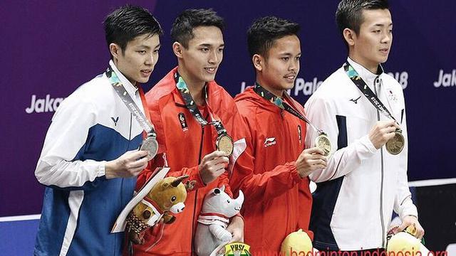 6 Potret Persahabatan Anthony Ginting dan Jonatan Christie, Tunggal Putra Andalan Indonesia
