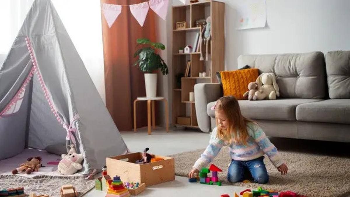 7 Pilihan Teras Rumah yang Ramah Anak dan Aman untuk Bermain
