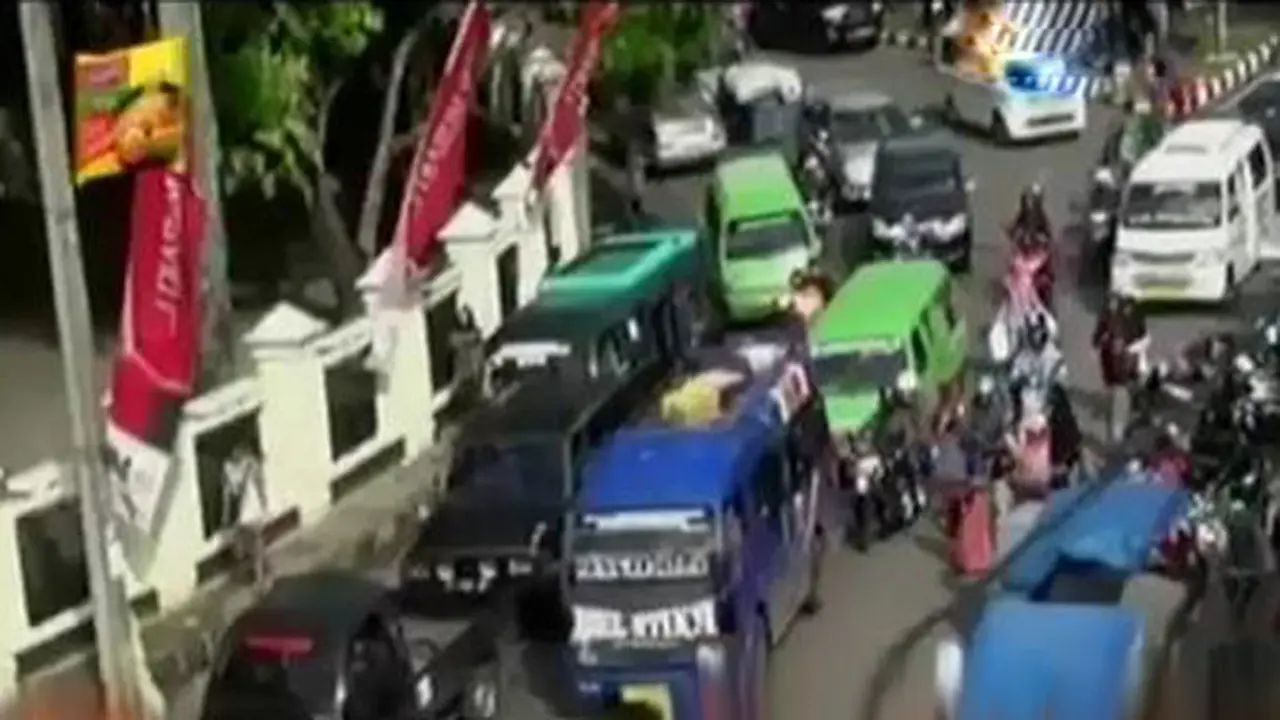 Pasar Tumpah