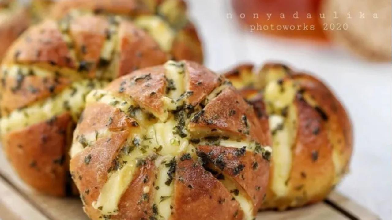 3.	Cream Cheese Garlic