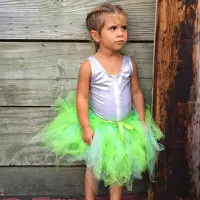 Penelope Disick mencoba kabur dari kamera karena ngambek. Namun dirinya tetap menggemaskan ya! (instagram/kourtneykardashian)