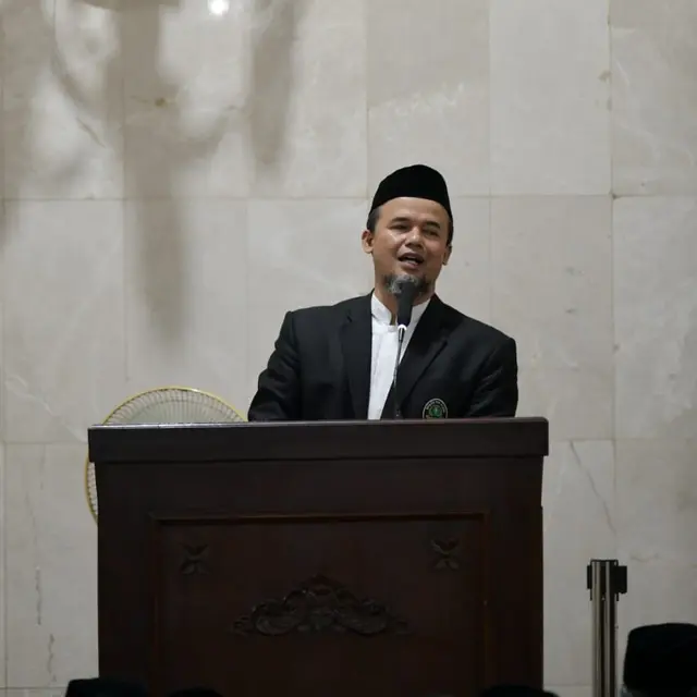 Lulusan English for Ulama Berbagi Cerita Pengalaman Dakwah di Kota Manchester