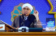 Buya Yahya Menjawab, Apakah Menoleh dan Menggaruk Saat Sholat Membatalkan?