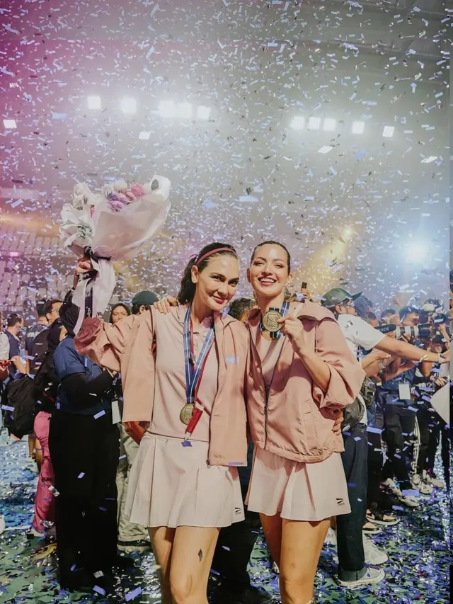 Luna Maya dan Nia Ramadhani Menang Lagi-Lagi Tenis