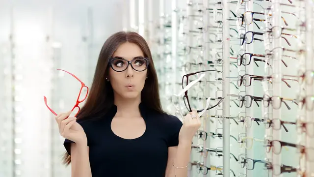 ilustrasi periksa mata ke dokter/shutterstock