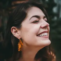 ilustrasi perempuan/copyright unsplash/Kal Loftus