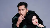 Ilyas dan Nabila, kolaborasi antara Ilyas Bachtiar dengan Nabila Ellisa untuk novel berjudul Tabayun serta lagu pop sebagai soundtrack film adaptasi dari novelnya. (Dok. IST)