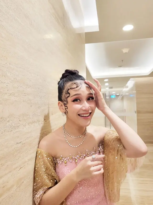 [Fimela] Ayu Ting Ting dan Bilqis