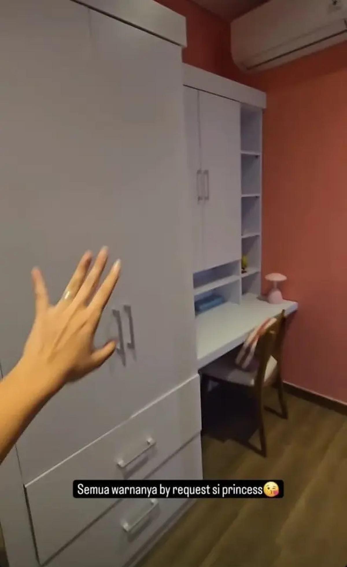 9 Potret Kamar Anak Dahlia Poland dengan Desain Mezzanine, Ceria dan Nyaman