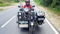 Sri Lestari menempuh perjalanan Manado-Makassar dengan sepeda motor modifikasi untuk sadarkan para difabel lainnya
