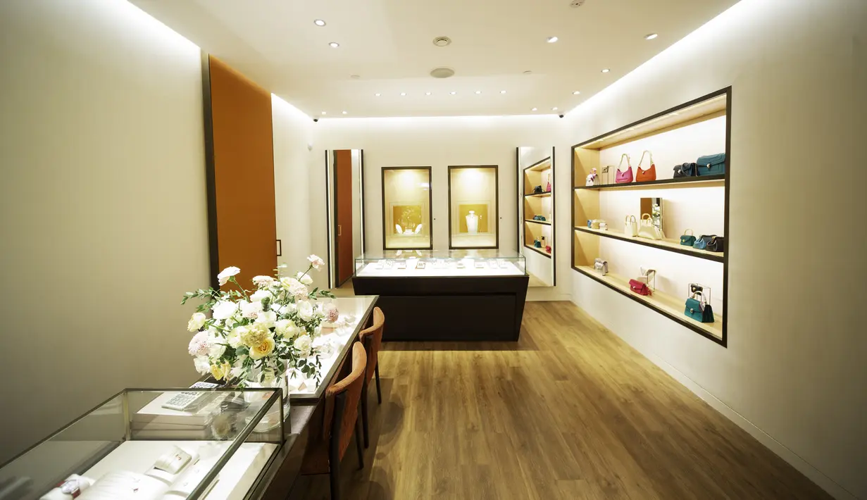 Penasaran? Yuk, intip Butik Bulgari di lantai Upper Lobby Galleria Grand Hyatt. [Foto: dok Bulgari]