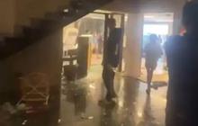 VIDEO: Rumah Ahmad Sahroni DPR Diserbu Massa, Barang-barang Dijarah & Mobil Mewah Dihancurkan