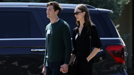 Mengenal Josh Kushner, Miliarder yang Membeli LA Lakers Rp 223 Triliun
