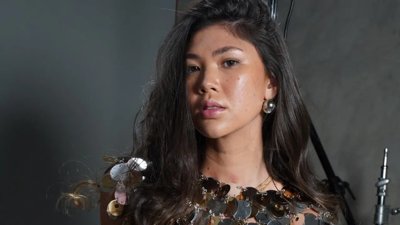 Jaz Rowe Rilis Single Tak Biasa