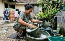 7 Cara Membersihkan Ember dan Gayung yang Kusam agar Kembali Cerah