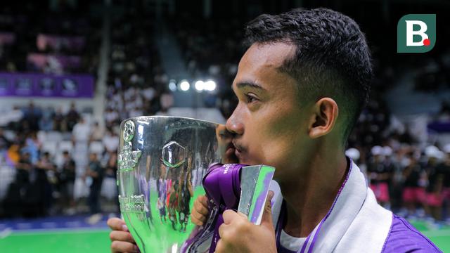 Foto: SMAN 8 Makassar Raih Gelar Juara AXIS Nation Cup 2023