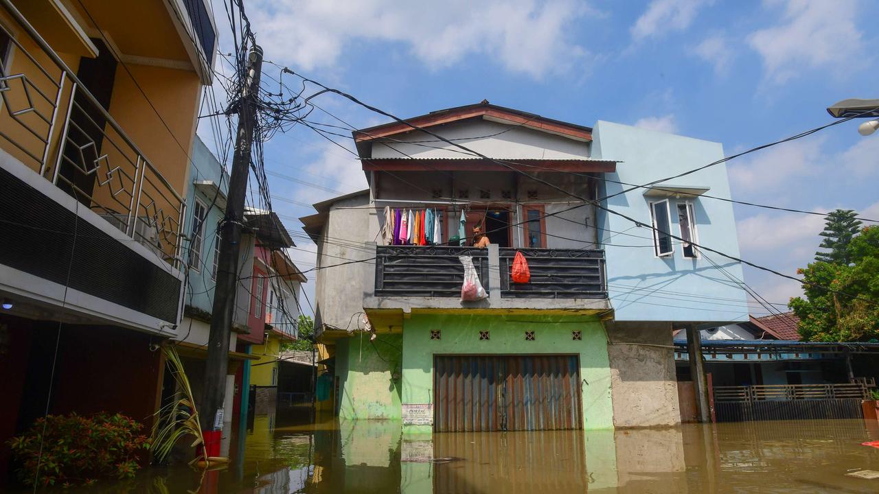 Banjir rendam permukiman di Cipondoh Tangerang