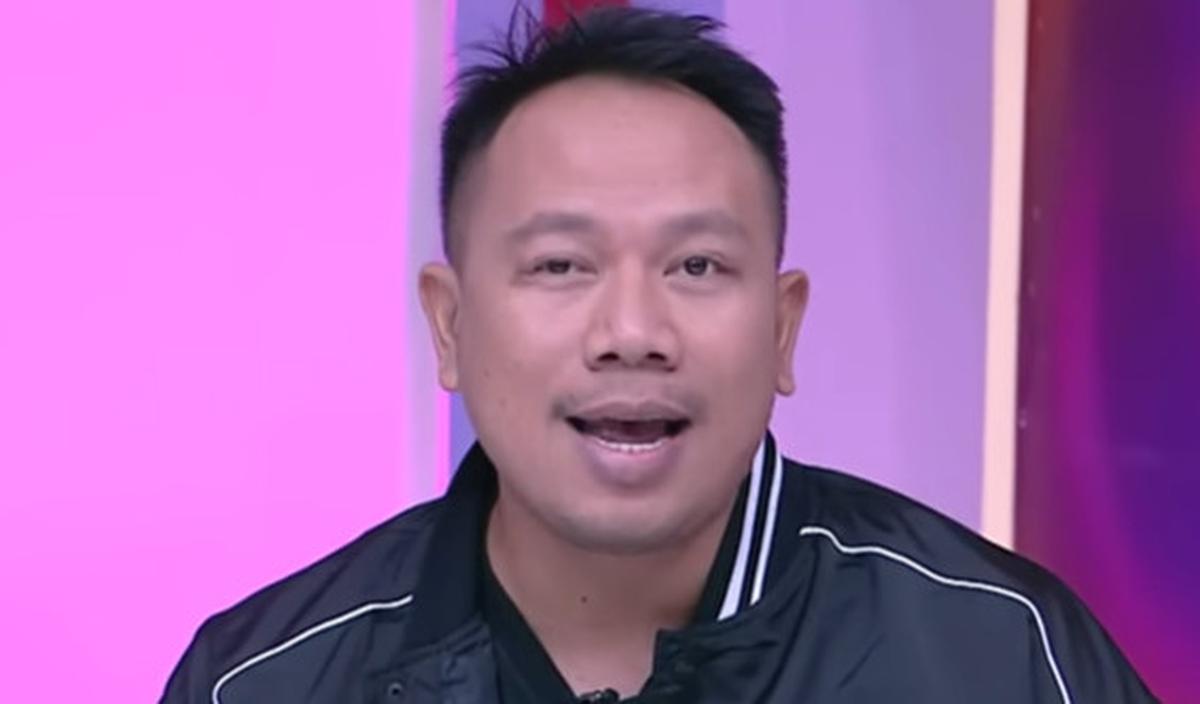 Terkait banyaknya pro kontra soal kedekatan Marshanda dan Vicky Prasetyo, Ben menyebut jika hal itu sesuatu yang wajar.<br>