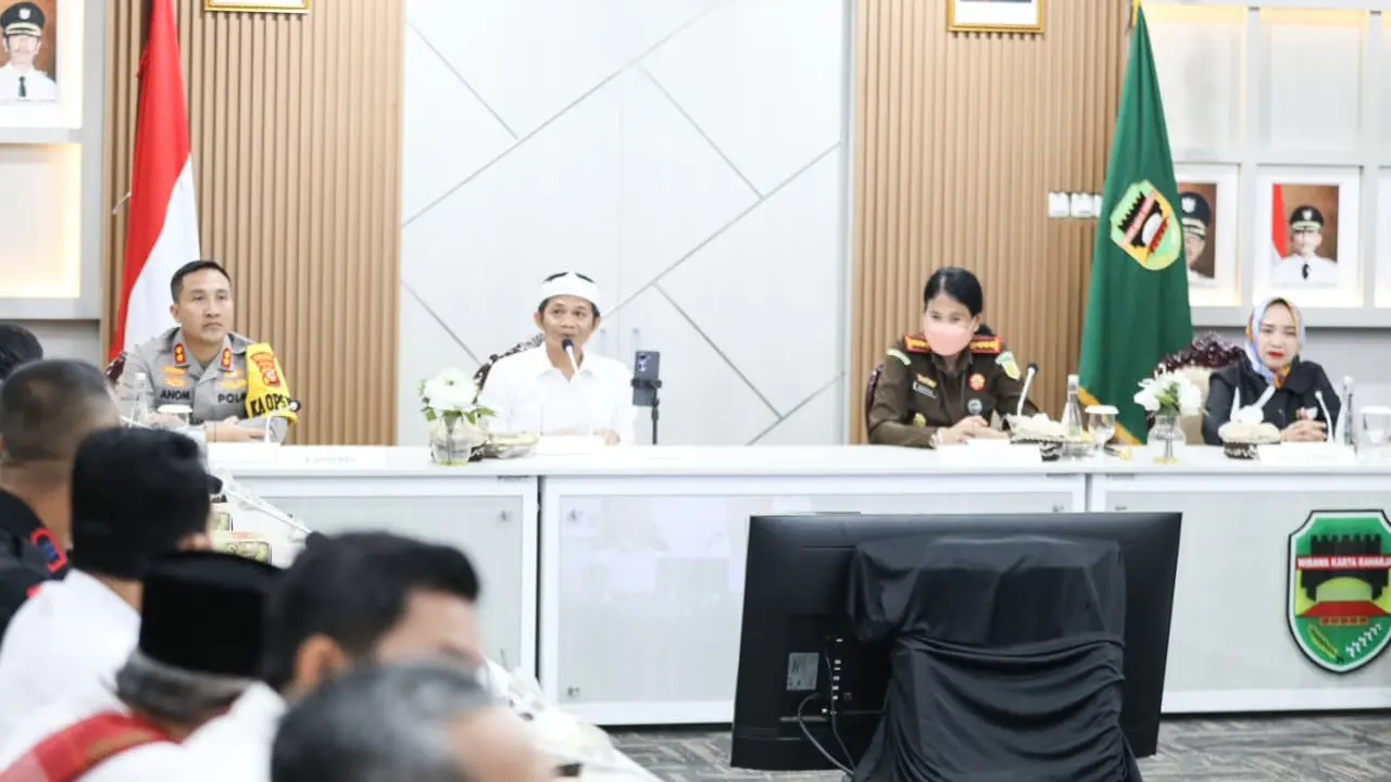 Bupati Purwakarta Om Zein