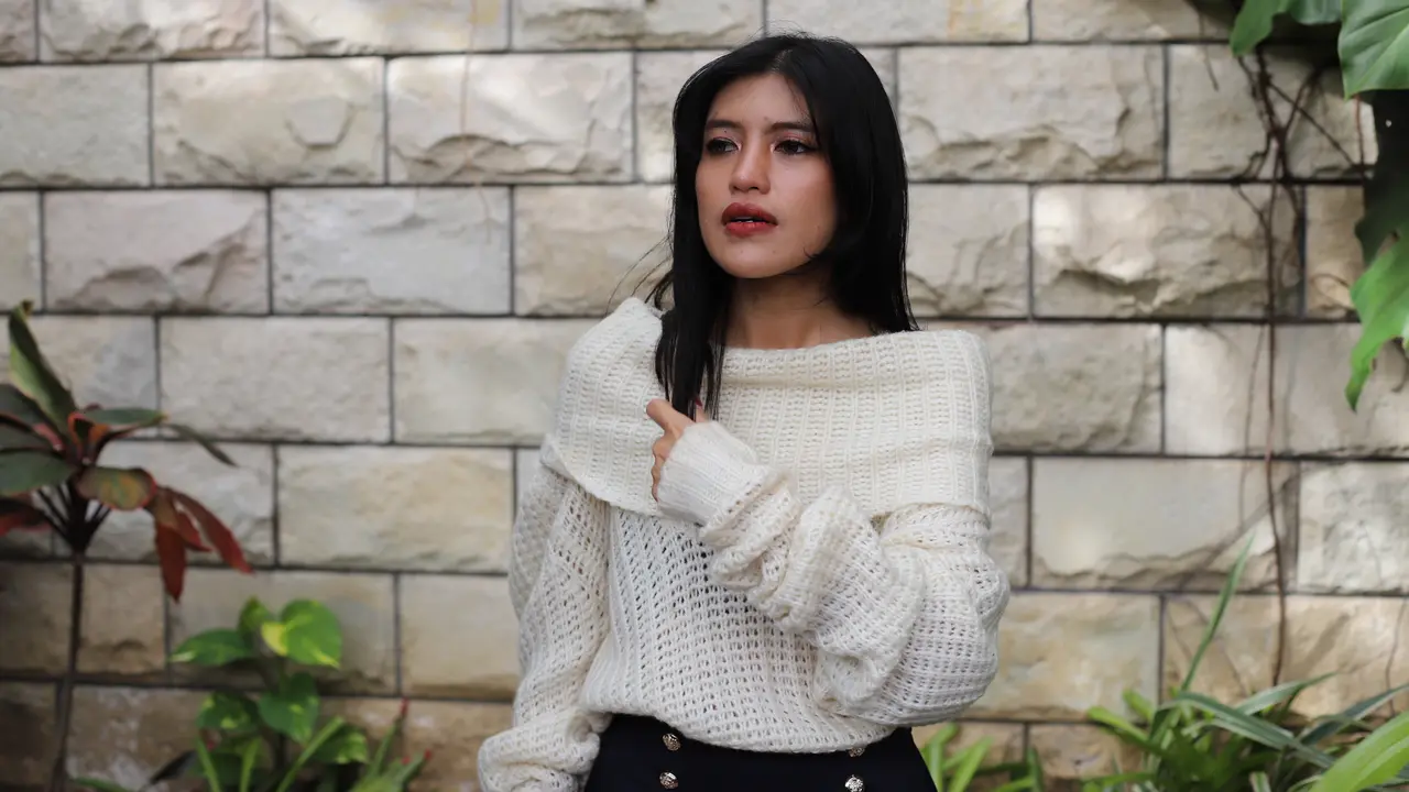 wanita maret menyikapi keadaan