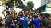 Bobotoh Datang, Polisi Tutup Jalan Depan FX Sudirman