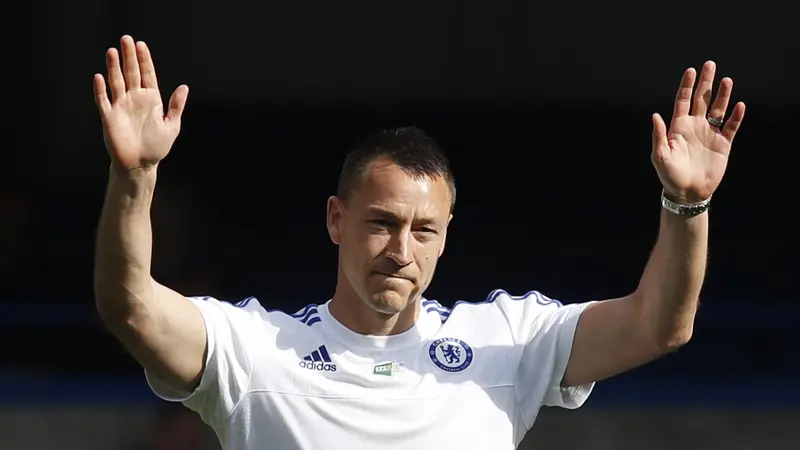 John Terry mengakhiri kebersamaan dengan Chelsea. 