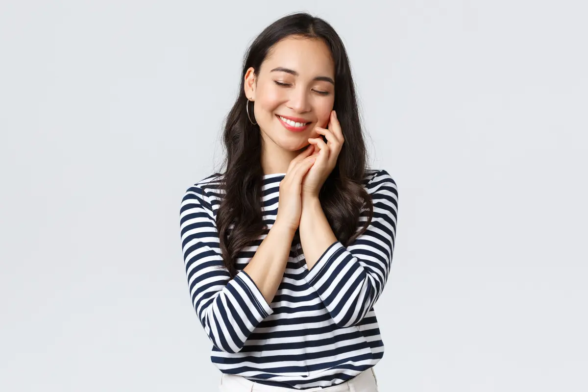 wanita oktober zodiak pembawaan