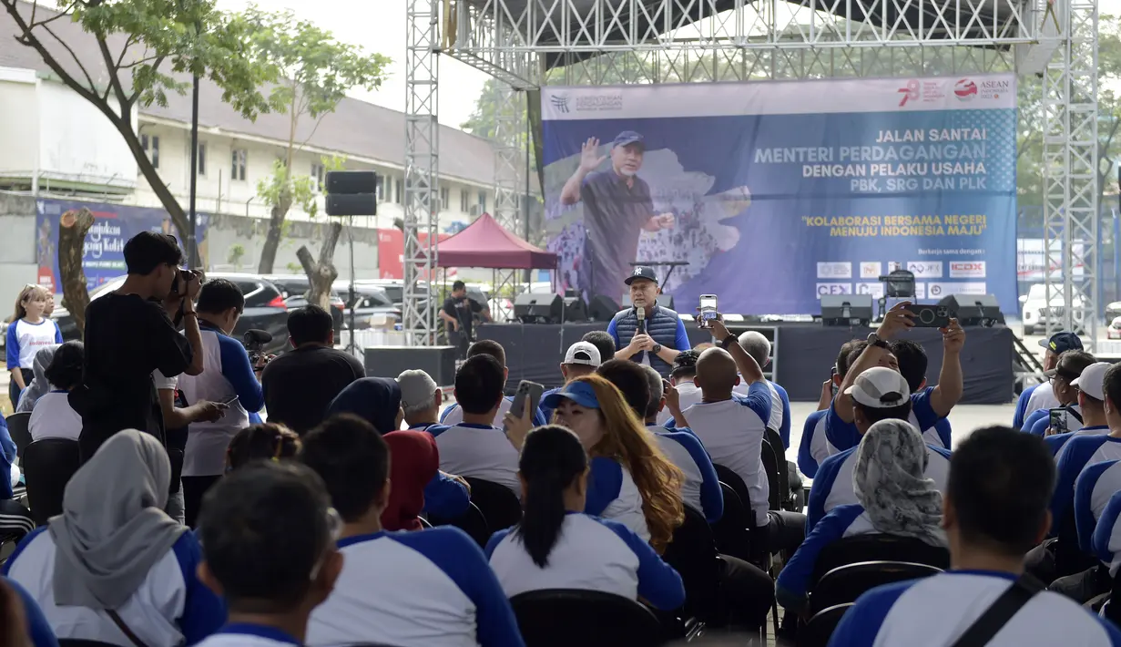Mendag juga mengapresiasi nilai transaksi sistem resi gudang (SRG) mencapai Rp299,26 miliar dan pasar lelang komoditas (PLK) Rp43,02 miliar periode Januari sampai dengan saat ini. (Foto: Dok Kementerian Perdagangan)