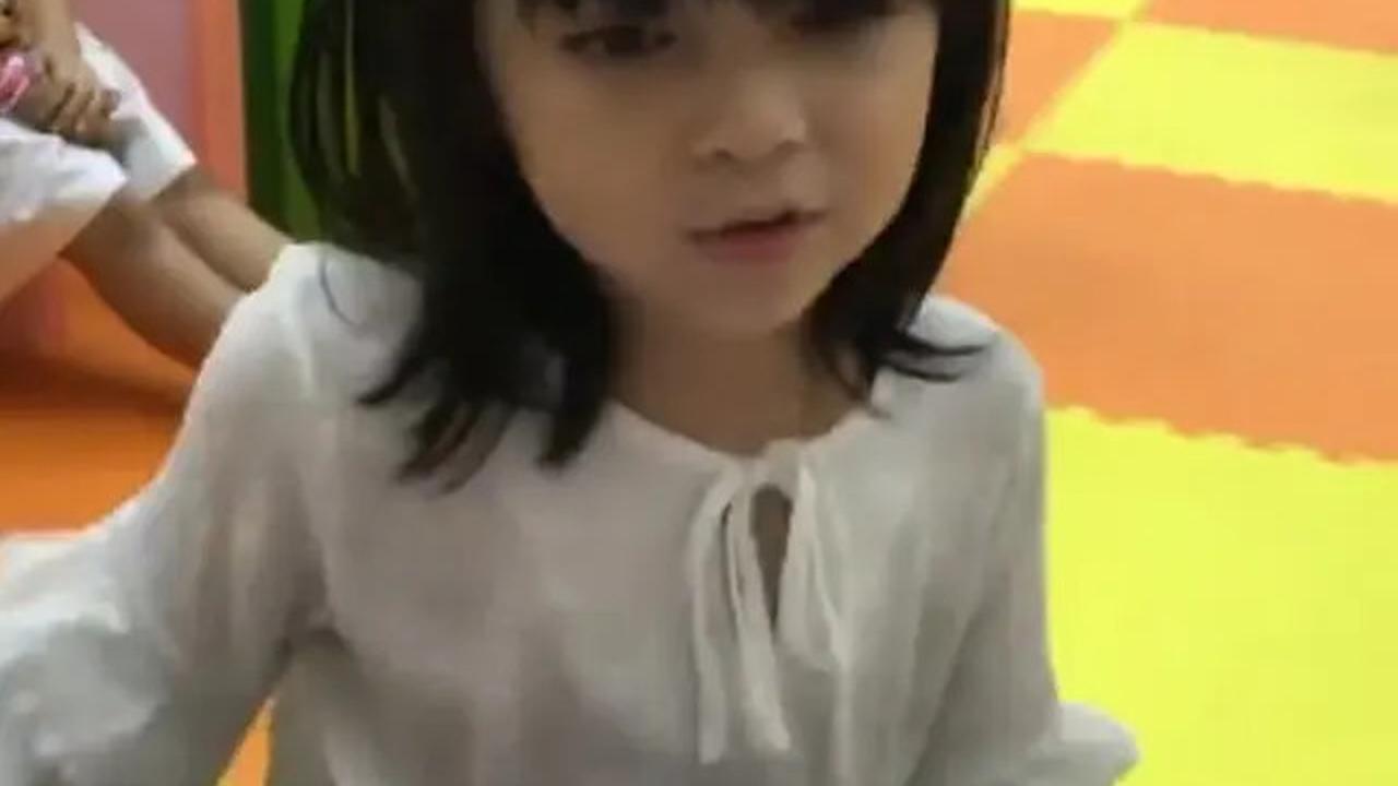 8 Potret Masa Kecil Sienna Anak Marshanda yang Imut dan Cantik