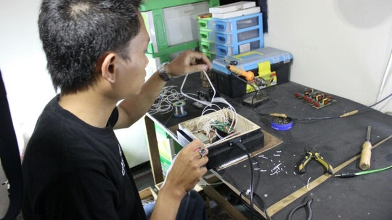 Ini kotak penjebak nyamuk canggih buatan Andy Suryansyah