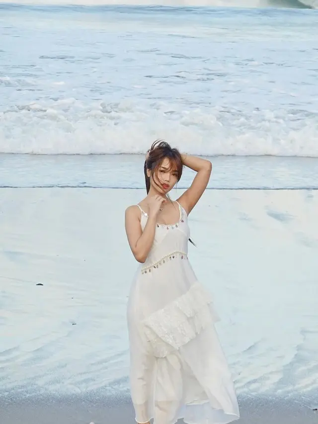 Gaya Fuji Liburan di Bali. [@fuji_an]