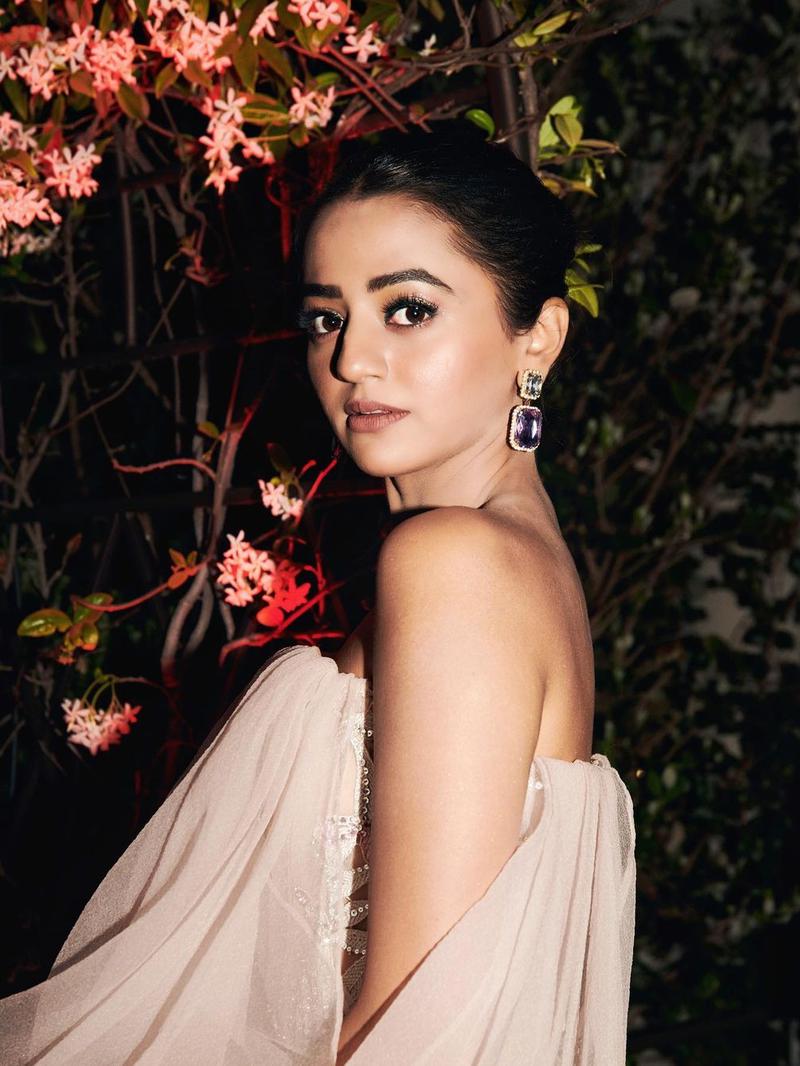 Men seks bekasi kormoqchiman