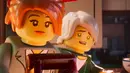 Karakter Koko, disuarakan oleh Olivia Munn (kiri) dan Lloyd, disuarakan oleh Dave Franco, dalam sebuah adegan di film Lego Ninjago. Film ini dijadwalkan akan dirilis di Amerika Serikat pada tanggal 22 September 2017. (Warner Bros. Pictures via AP)