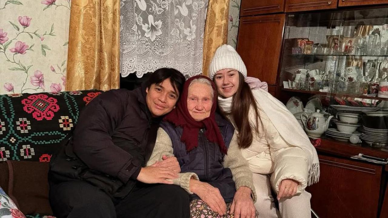 Billy Syahputra Temui Nenek Viktoriya Kolesnaya, Kode Restu Pernikahan Mulai Terungkap?