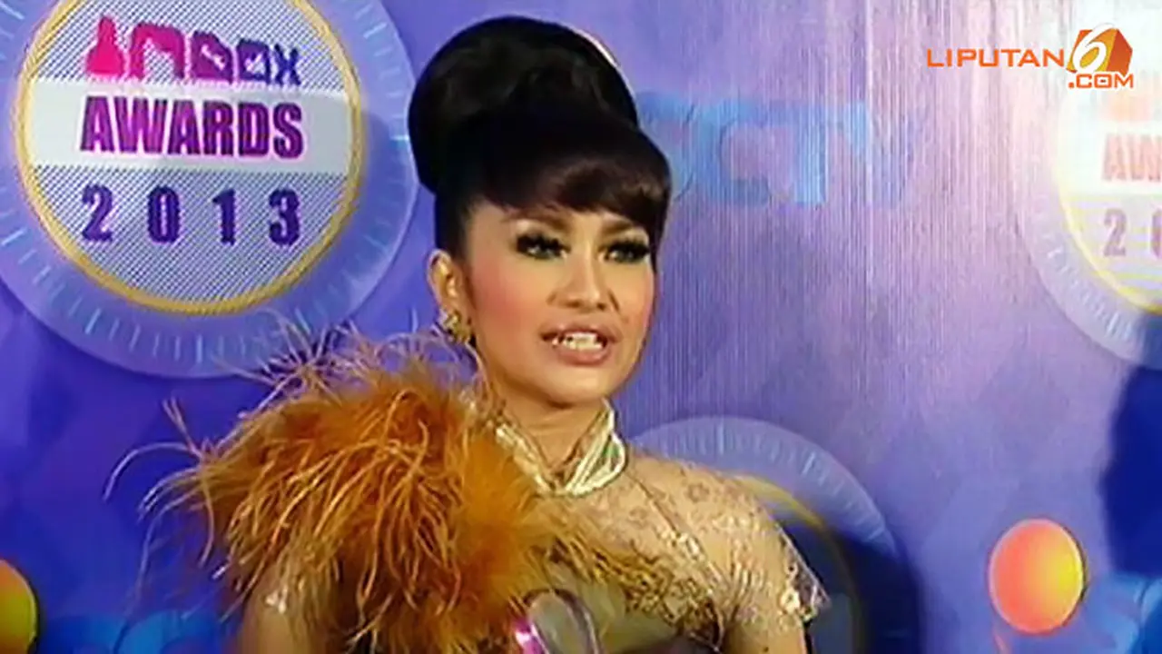 fitri-karlina-130929b.jpg