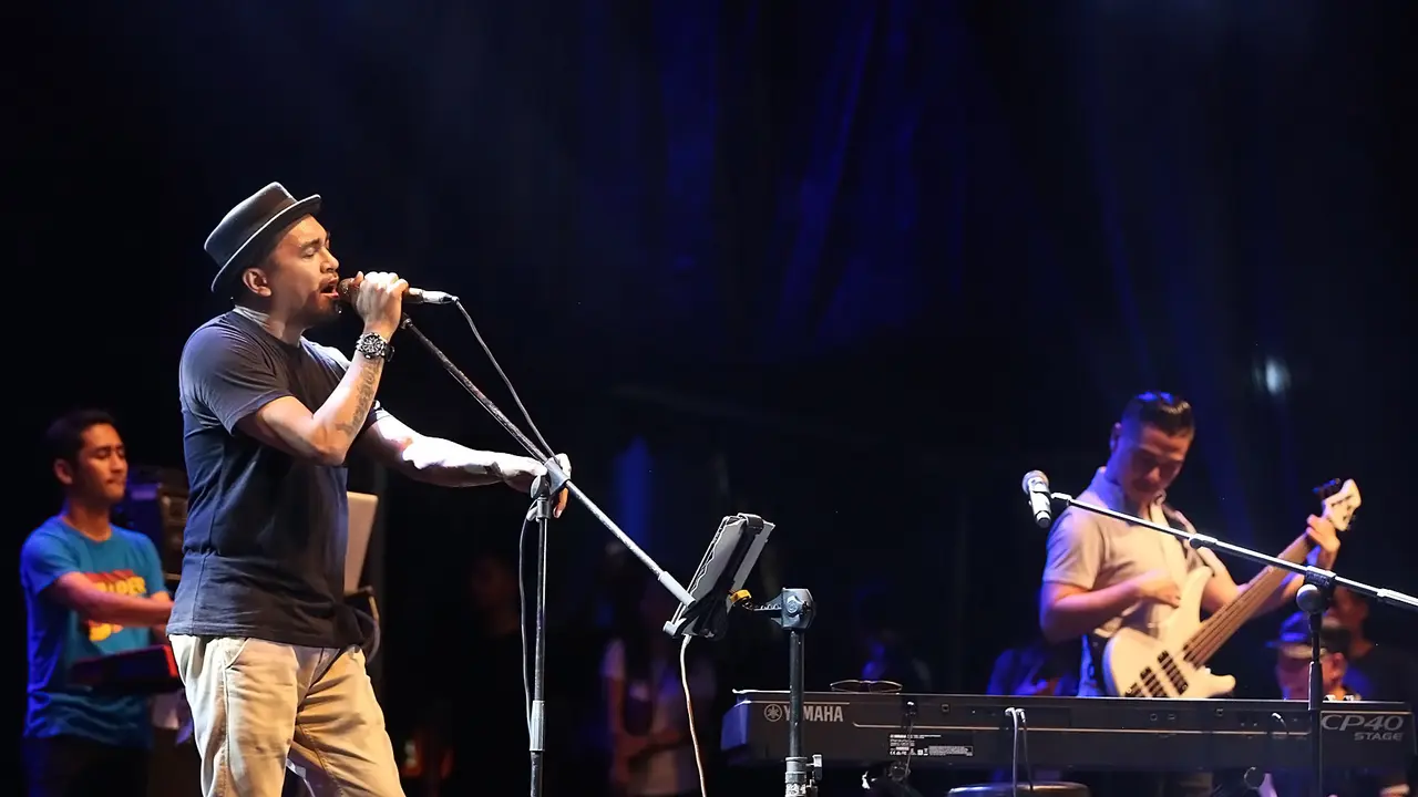 [Bintang] Glenn Fredly